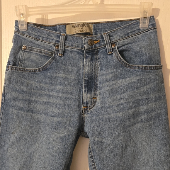 Wrangler Other - Wrangler Men's Blue Jeans Classic Five Pocket Zipper Fly